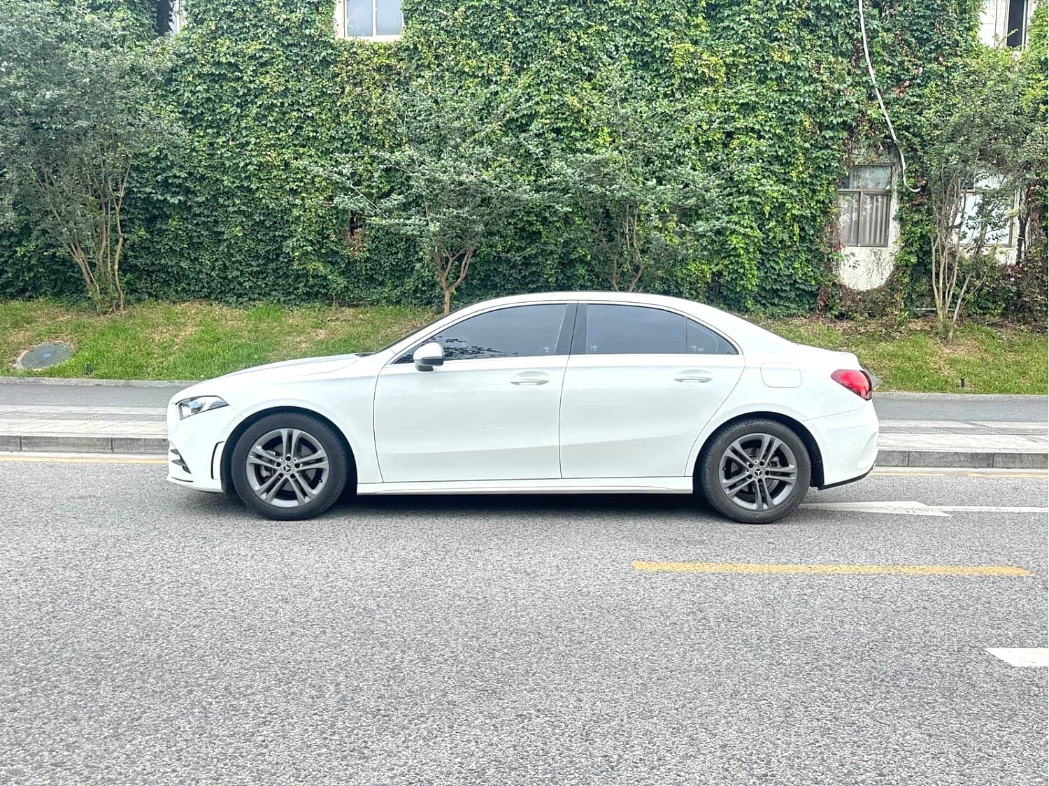Benz A180L 2