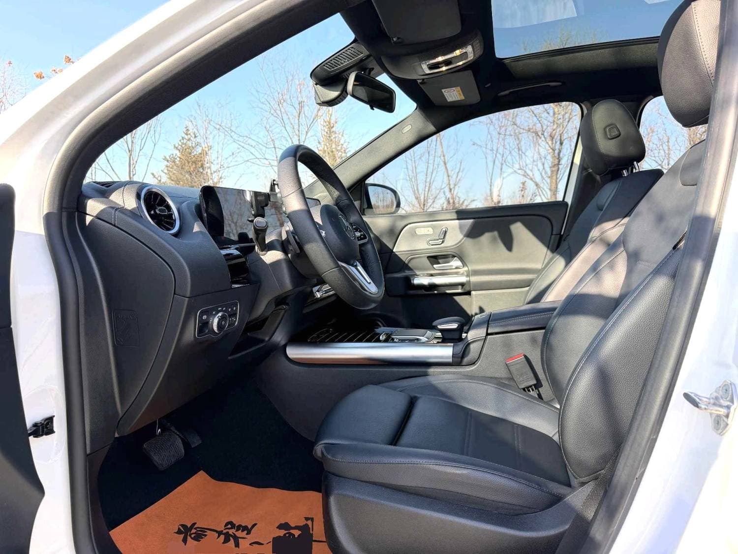 Mercedes-Benz GLA 180 5