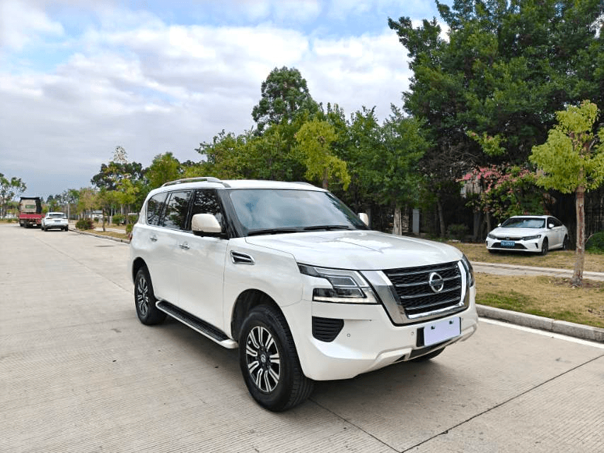 Nissan Patrol 2023 3