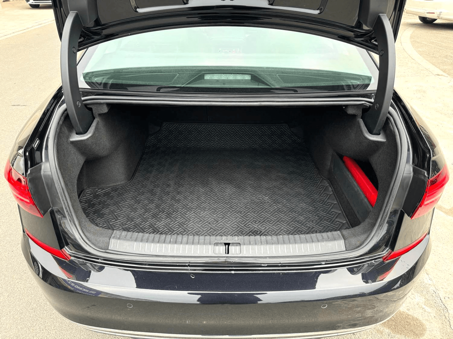 Volkswagen Passat 2024 10