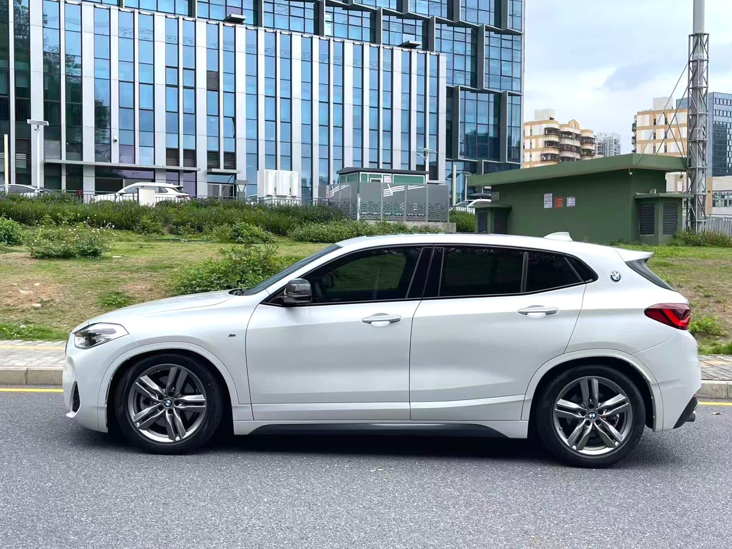 BMW X2 7