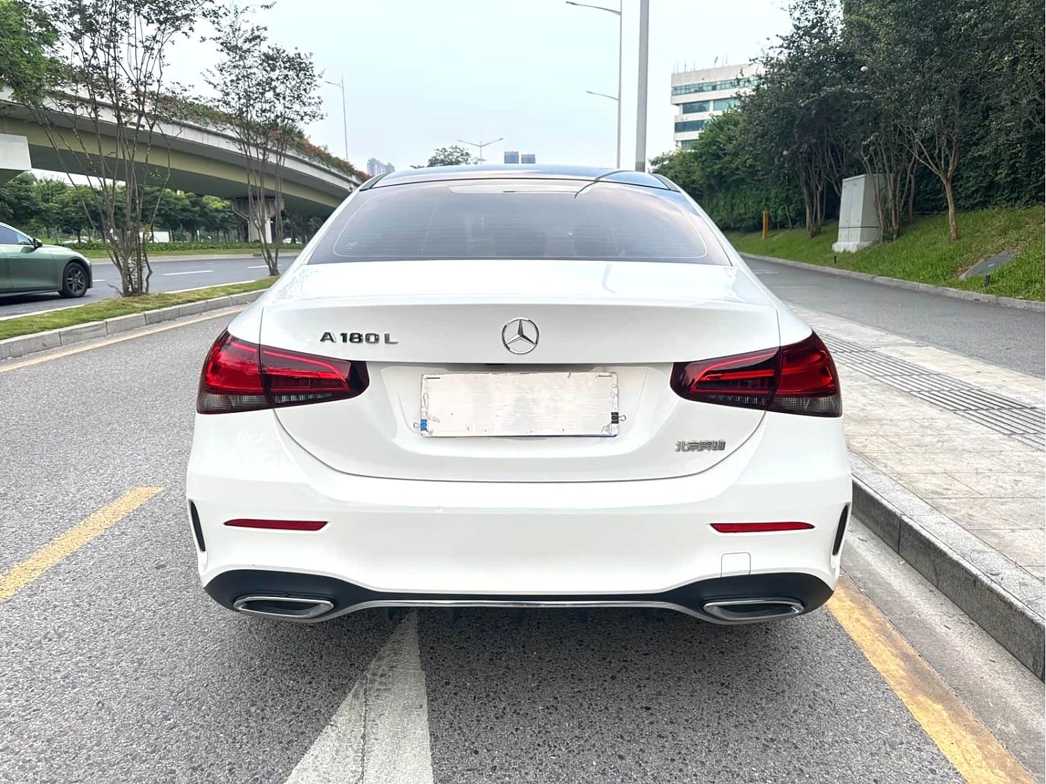 Benz A180L 4