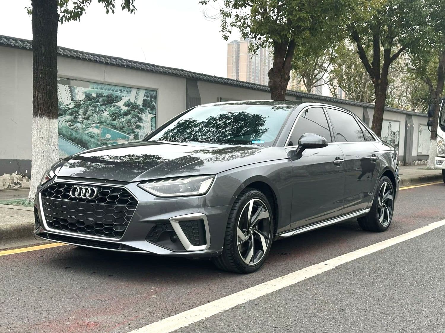 Audi A4L 2