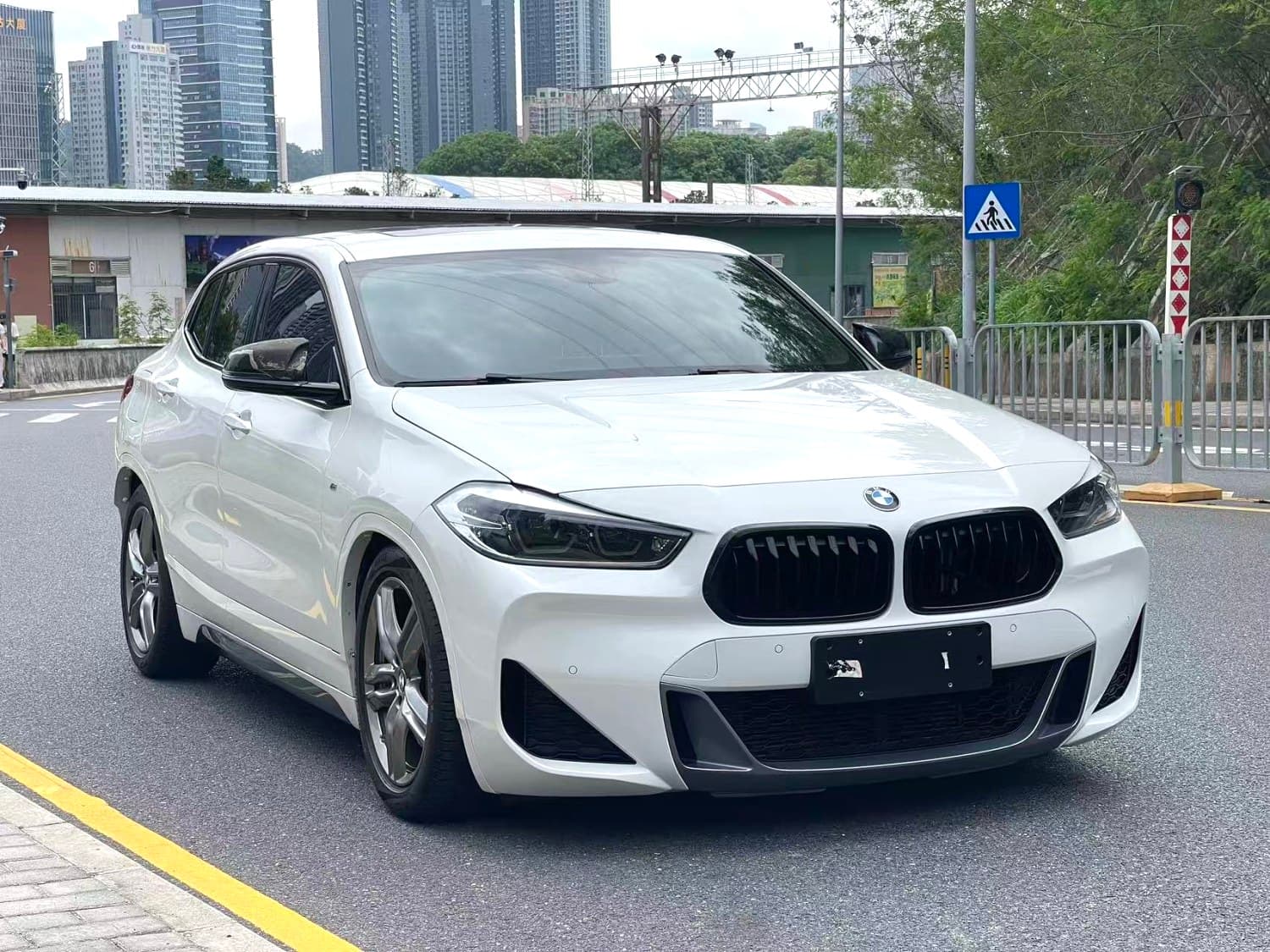 BMW X2 4